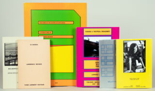 806   Lawrence Weiner. Sechs Künstlerbücher.