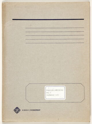 797   Herman de Vries. 1 dm² uit “16 dm²“ - een essay.