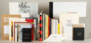 816   Künstlergruppen, Ausstellungen - Diverse Künstler T - Z. 39 Künstlerbücher und Kataloge, etwa 1970-2010.