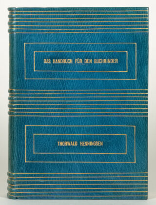 446&emsp;&emsp;Thorwald Henningsen. Das Handbuch für den Buchbinder. 1969